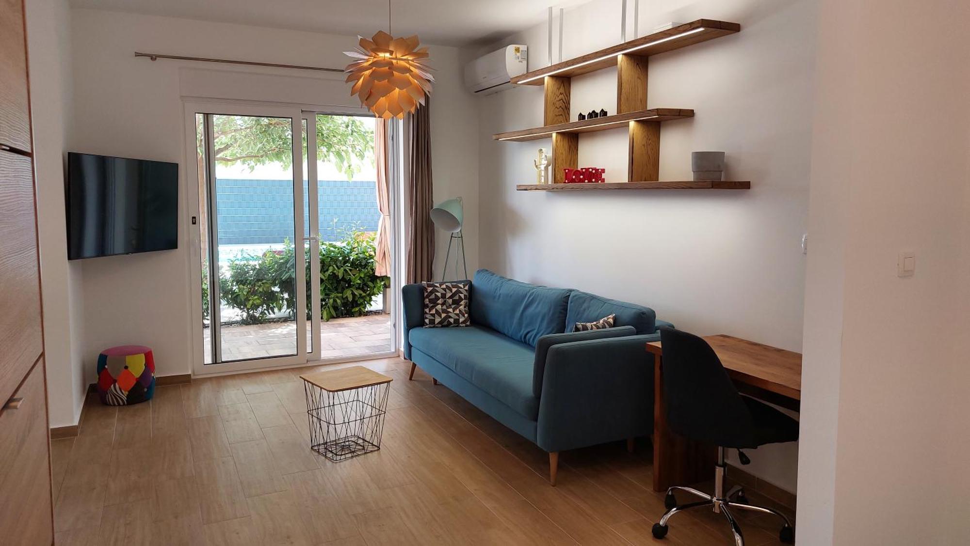 Hotel Bulli Croatia Donji Seget Exterior foto